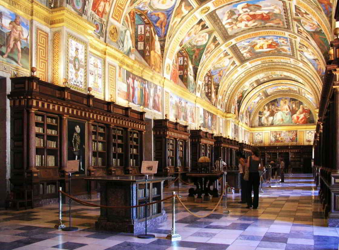 Pracht en praal in de bieb van Escorial de bibliotheek van Escorial in Spanje